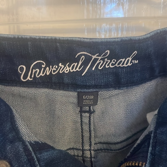 Women’s universal thread jeans - Picture 6 of 6